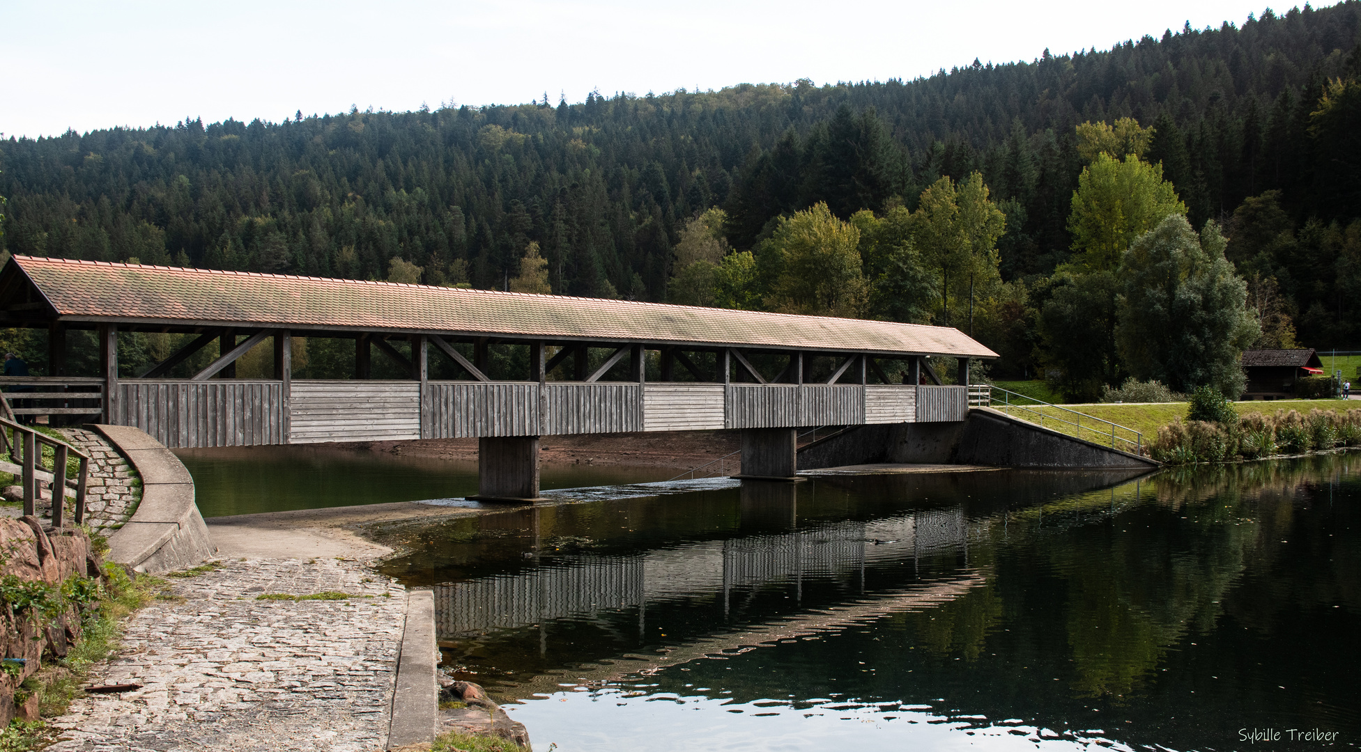 Die alte Holzbrücke