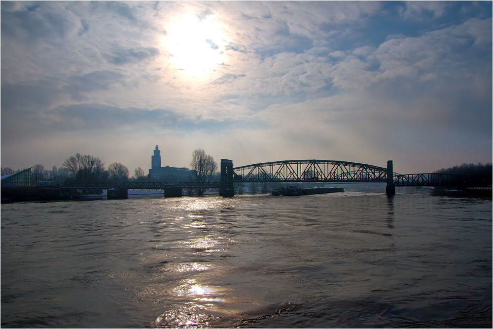 Die alte Hubbrücke in Magdeburg