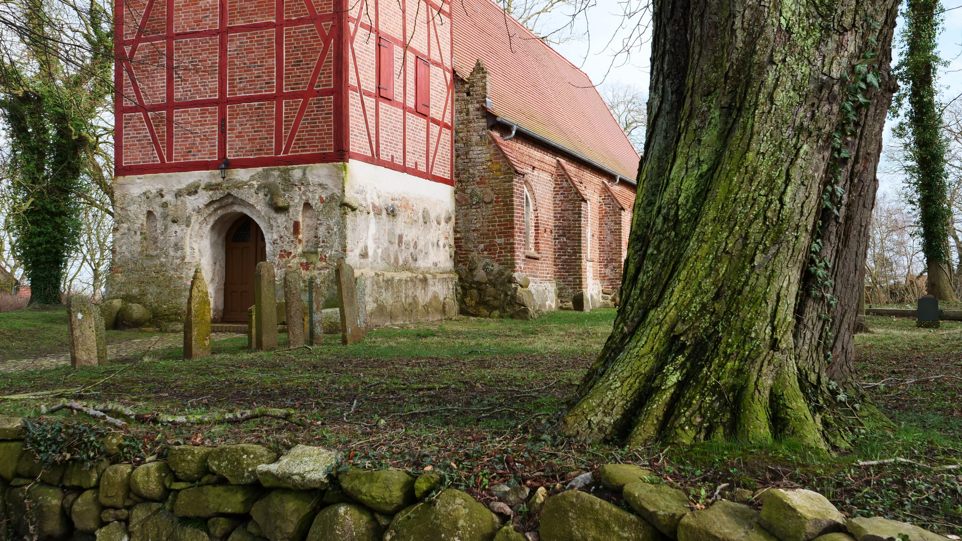 Die alte Kirche