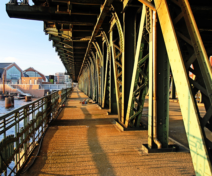 Die alte Oberhafenbrücke (1)