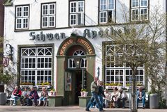 Die alte Schwan-Apotheke in Husum