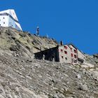 Die alte und die neue Monte Rosa Hütte.