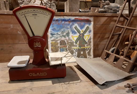 Die alte Waage von 1944