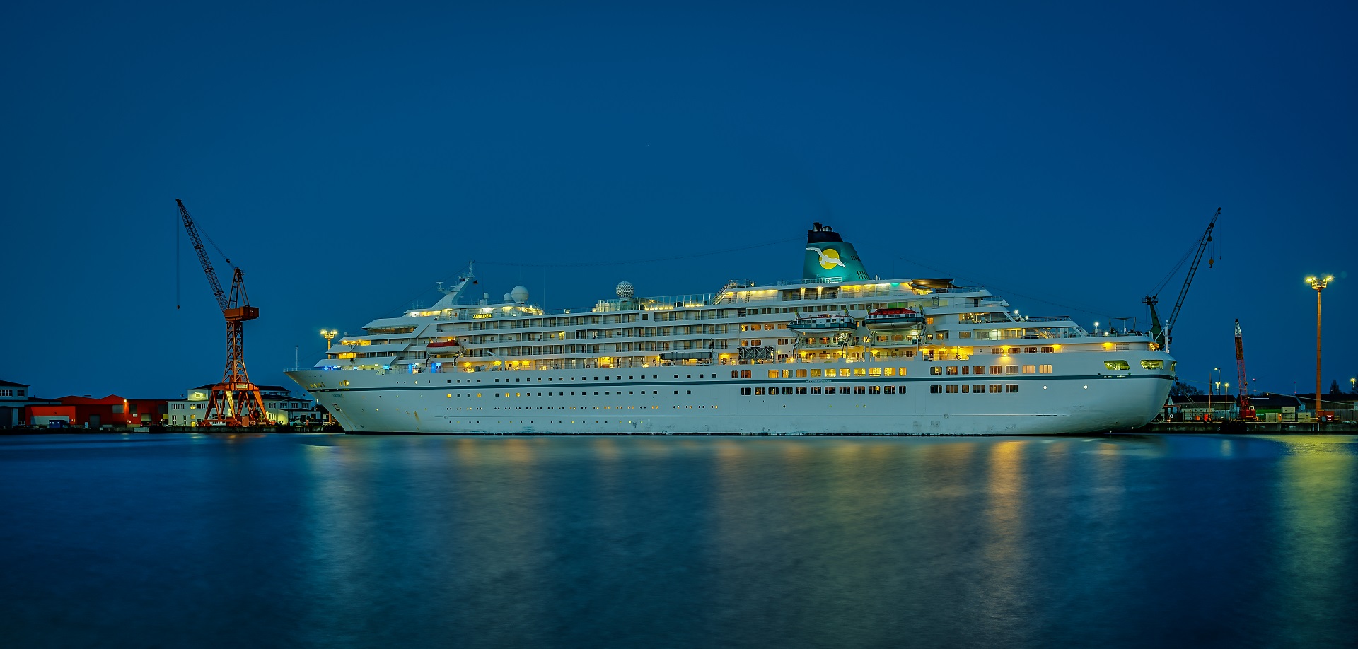 die "Amadea" bei der Lloyd-Werft