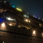 Die Amadea "Das Traumschiff" bei Nebel