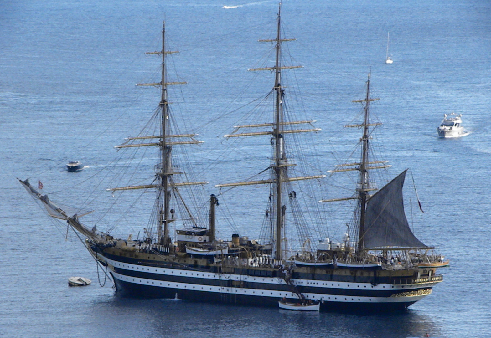 Die Amerigo Vespucci. Foto & Bild europe, france, provencealpescôte