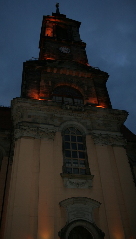 Die Annenkirche am Freiberger Platz in DD