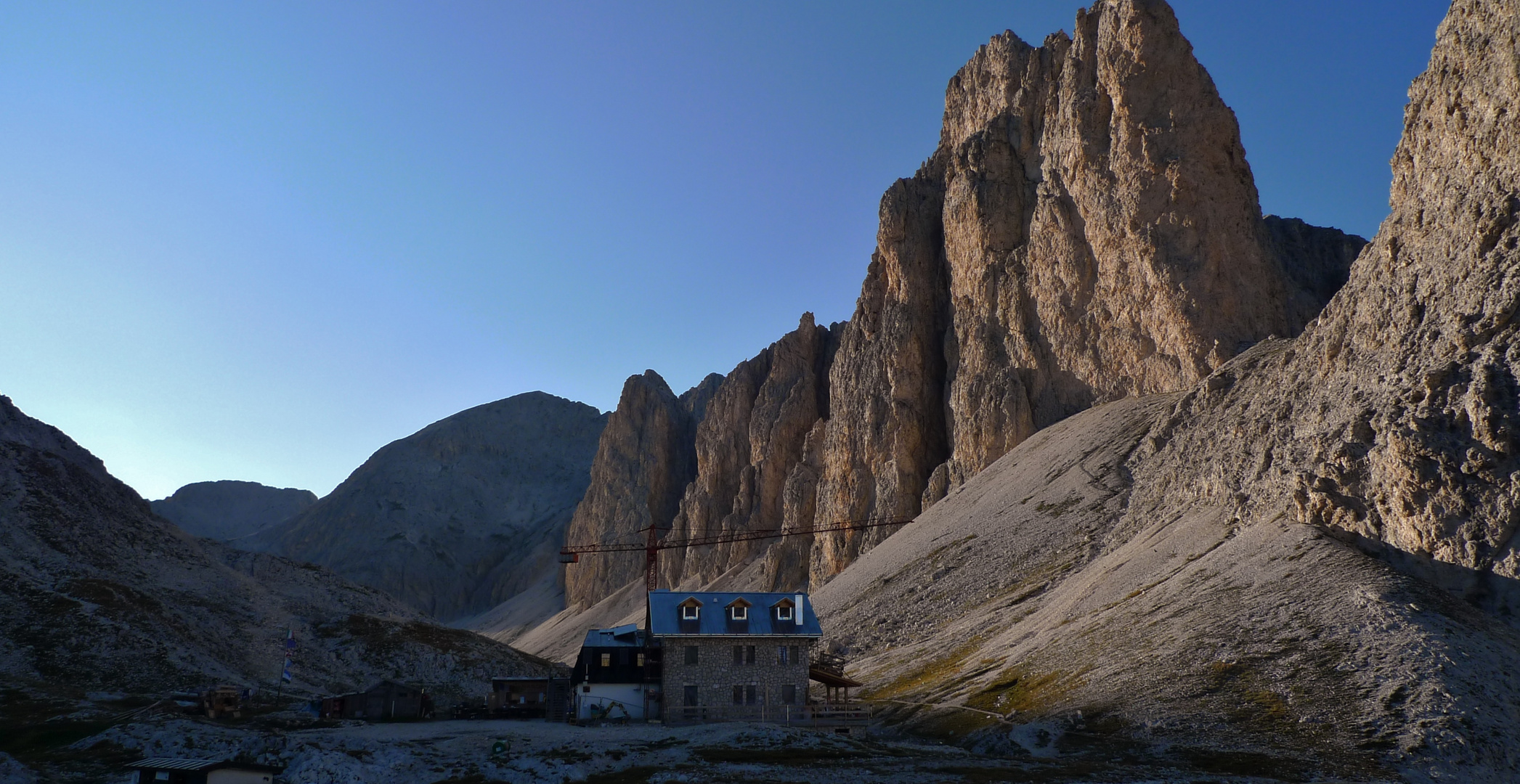 die Antermoiahütte wird gerade umgebaut