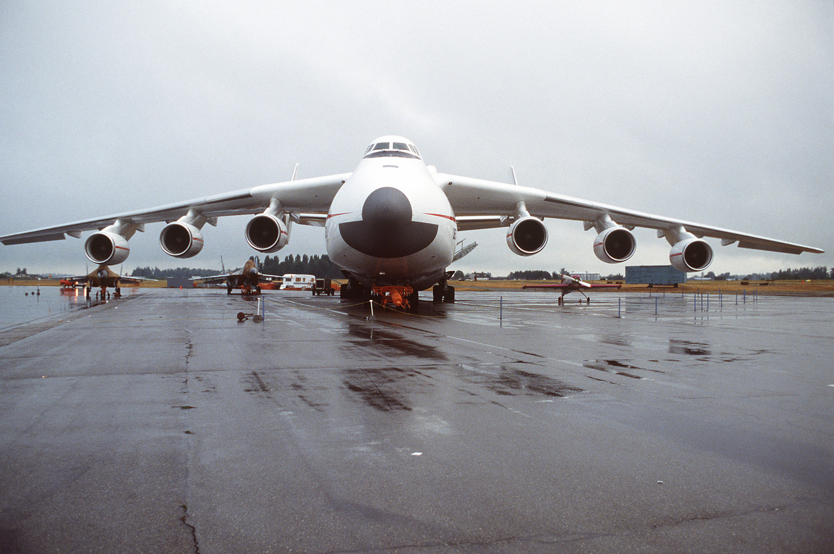 Die Antonov AN 225