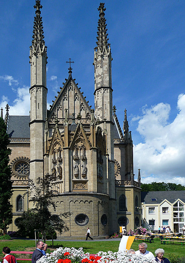 Die Apollinariskirche bei Remagen