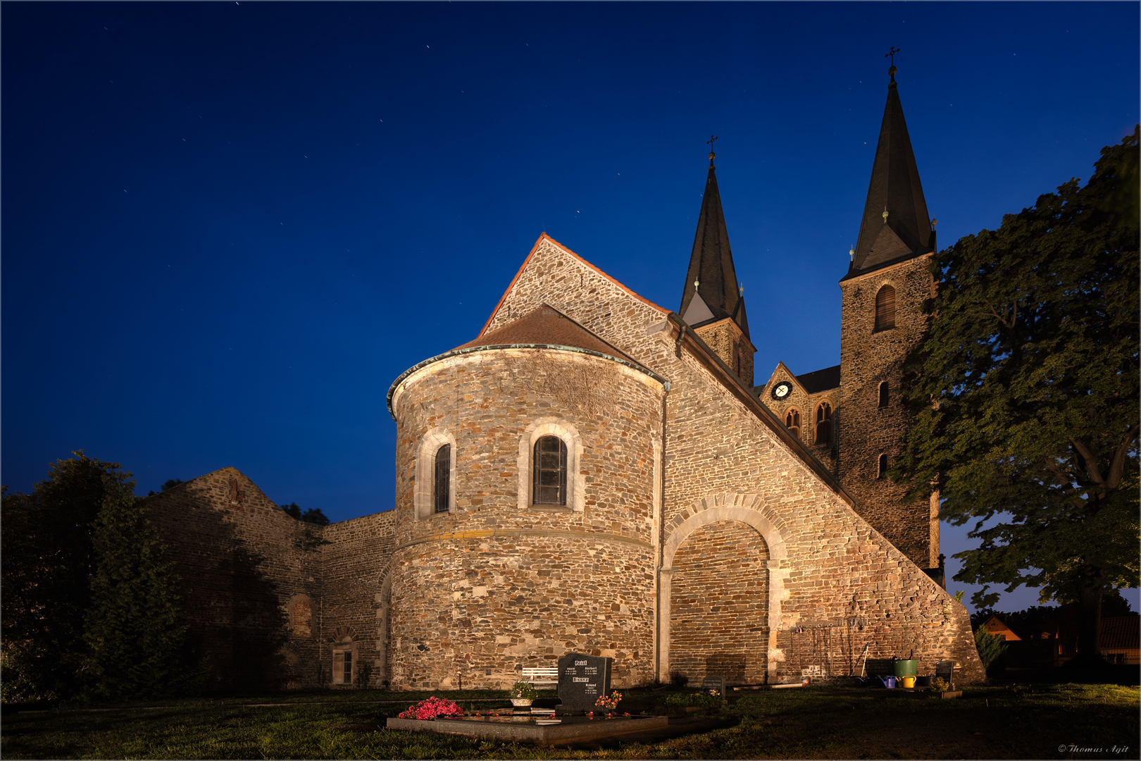 Die Apsis der Klosterkirche St. Laurentius, St. Stephan und St. Petrus