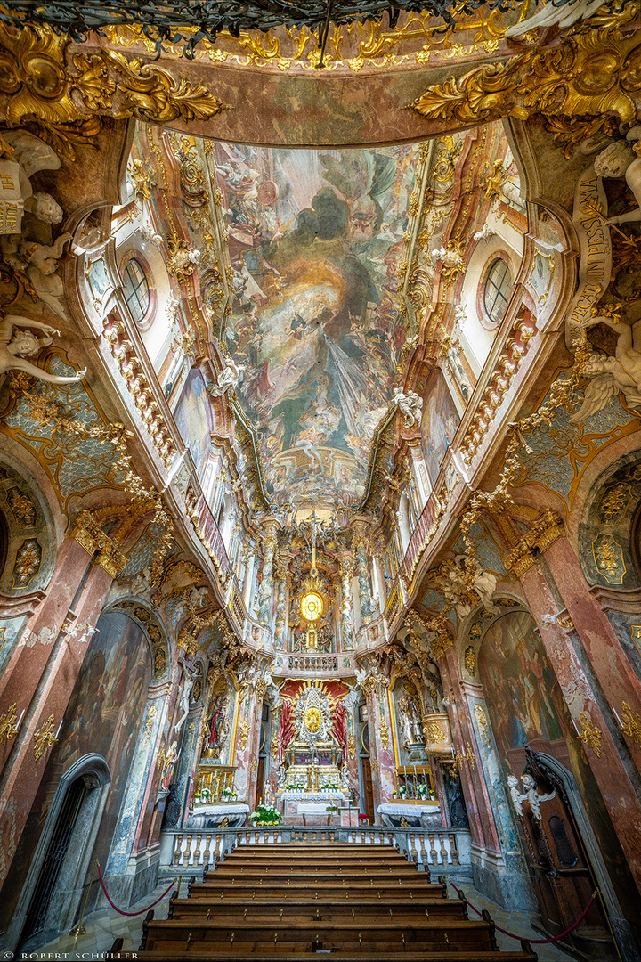 Die Asamkirche in München