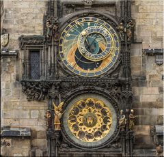 DIE ASTRONOMISCHE UHR IN PRAG