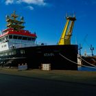 die "Atair" im F-hafen bremerhaven