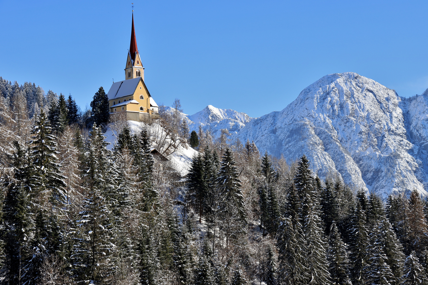 die auf Fels gebaute Kirche  