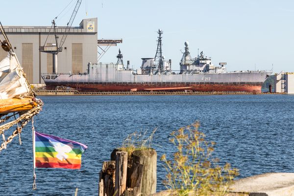 die ausgemusterte Fregatte F 212 ex KARLSRUHE der Bundesmarine