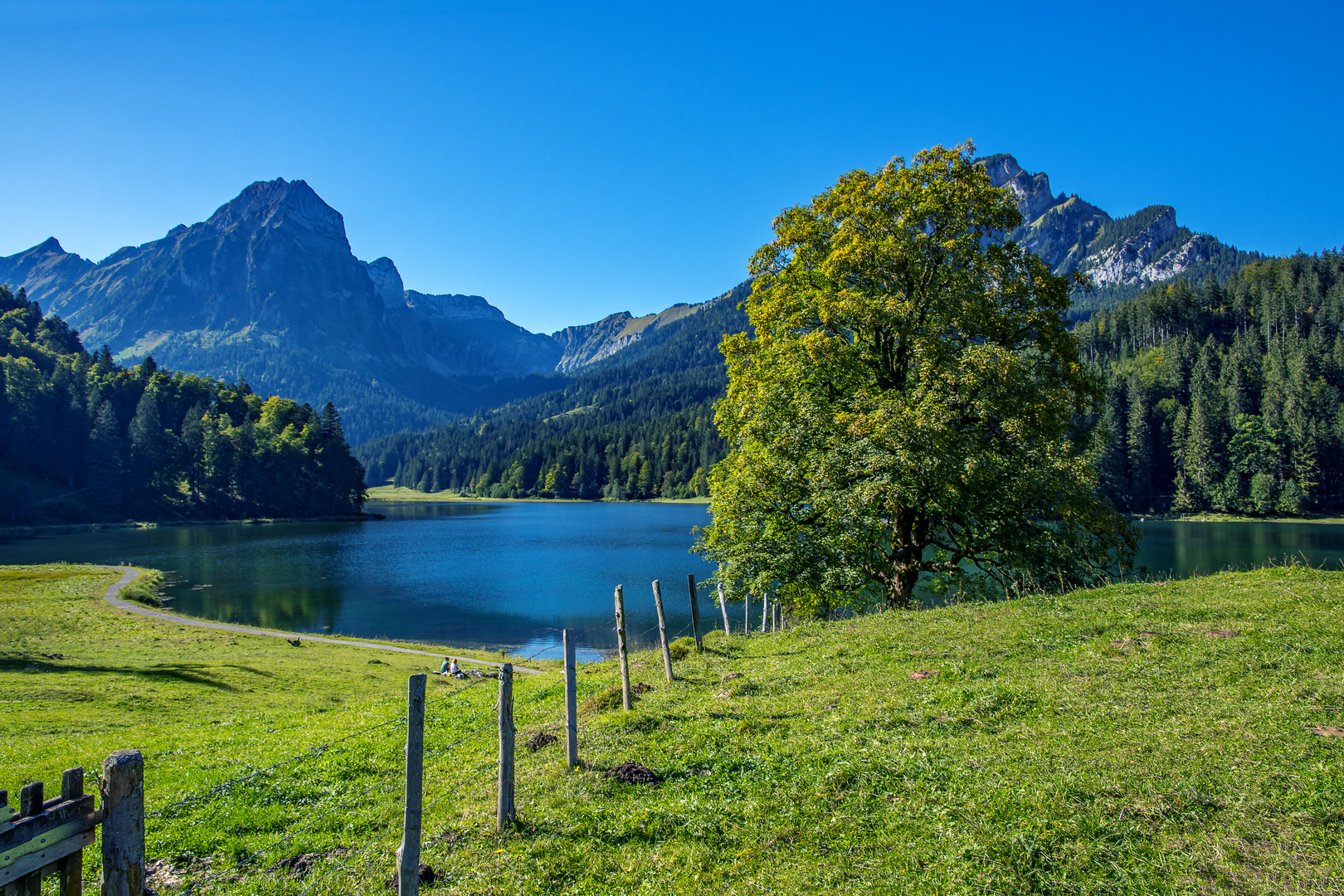 Die Aussicht Foto Bild landschaft berge bach fluss Die Aussicht Foto Bild landschaft berge bach fluss
