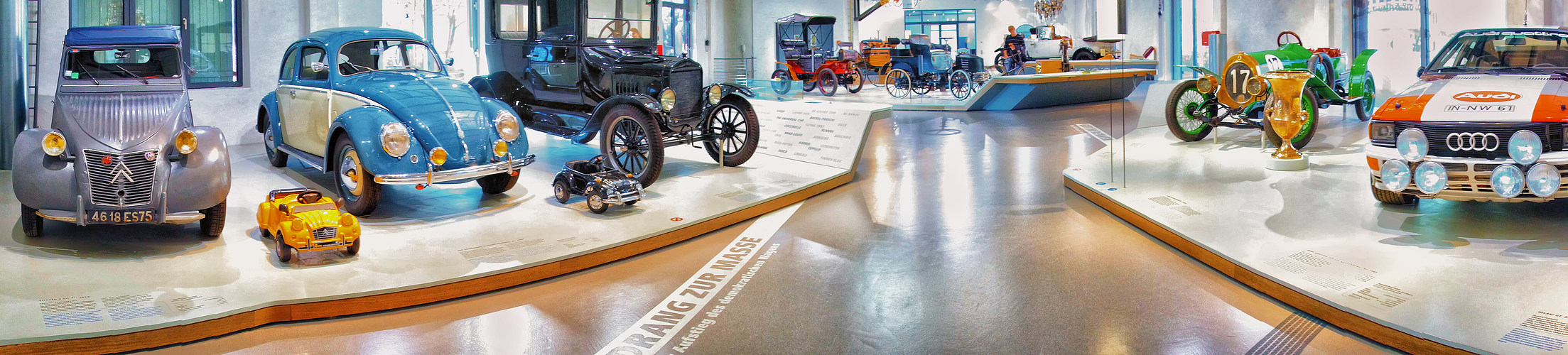 Die Automobil Ausstellung des Deutschen technischen Museum