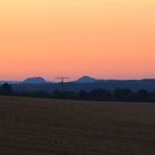 Die Bärensteine und der Lilienstein im Morgenrot der Sächsischen Schweiz