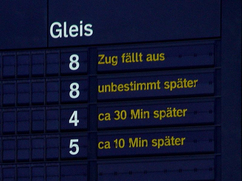 Die Bahn kommt!  ähm.....