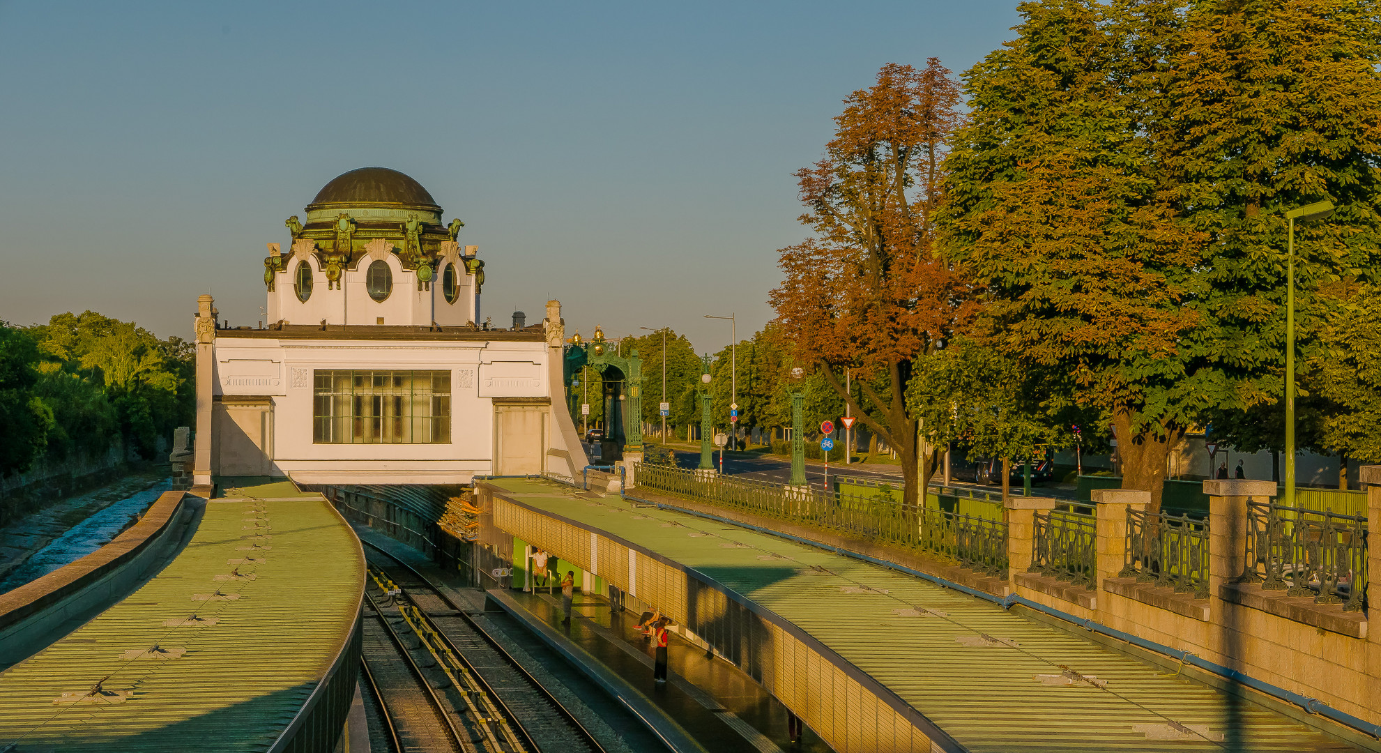 Die Bahnstation des Kaisers IX 