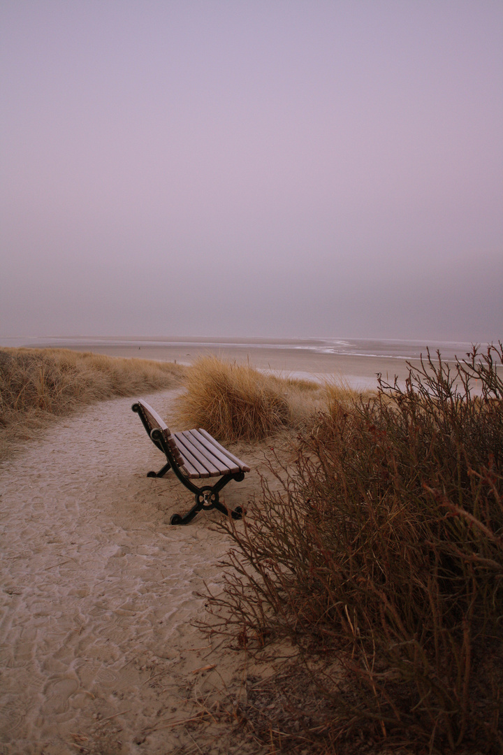 Die Bank am Meer