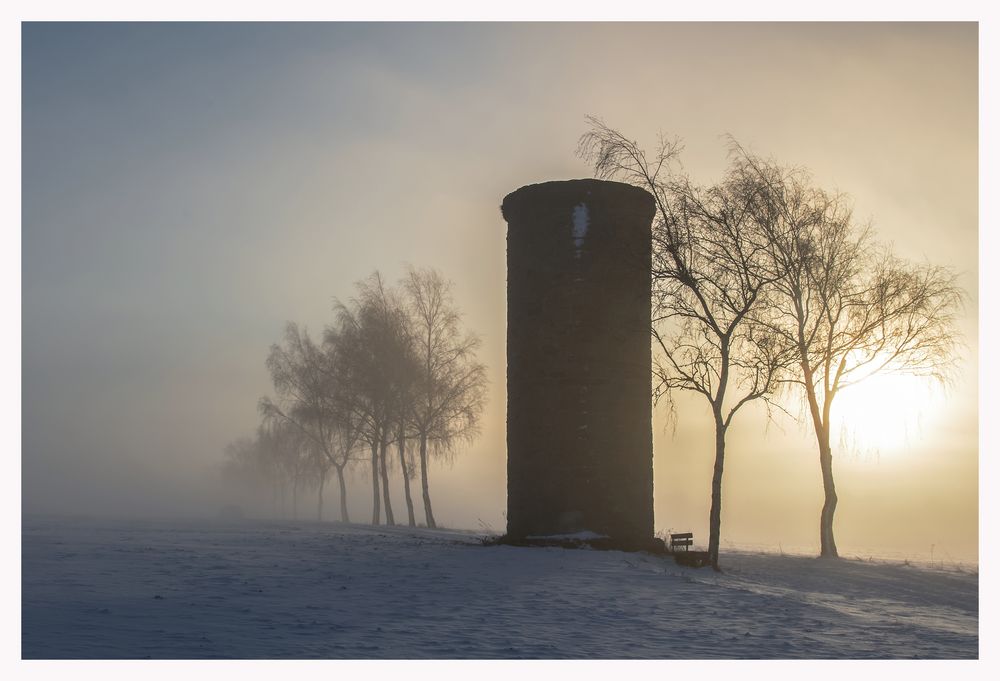 Die Bank am Turm