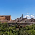 Die Basilica die San Domenico. Im Hintergrund der Dom von Siena