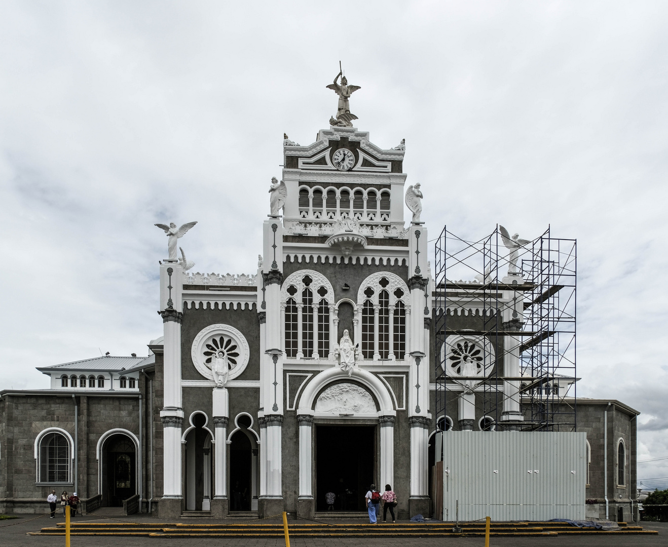 ...die Basilika unserer lieben Frau von den Engeln in Cartago...