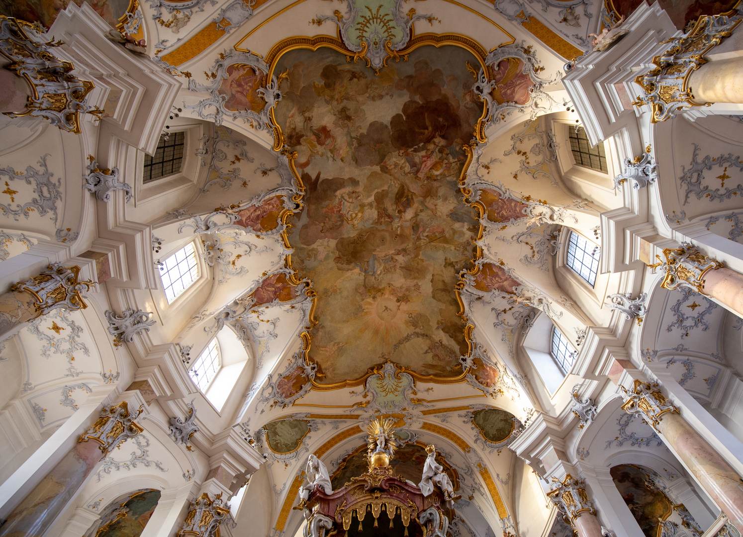 die Basilika Vierzehnheiligen - das Gewölbe wie der Himmel über uns (3)