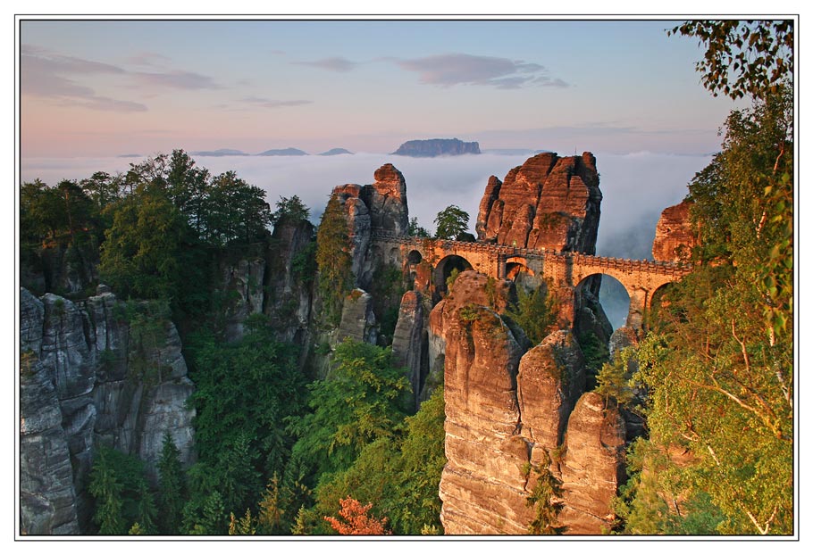 Die Bastei am frühen Morgen