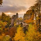 Die Basteibrücke in Herbstfarben