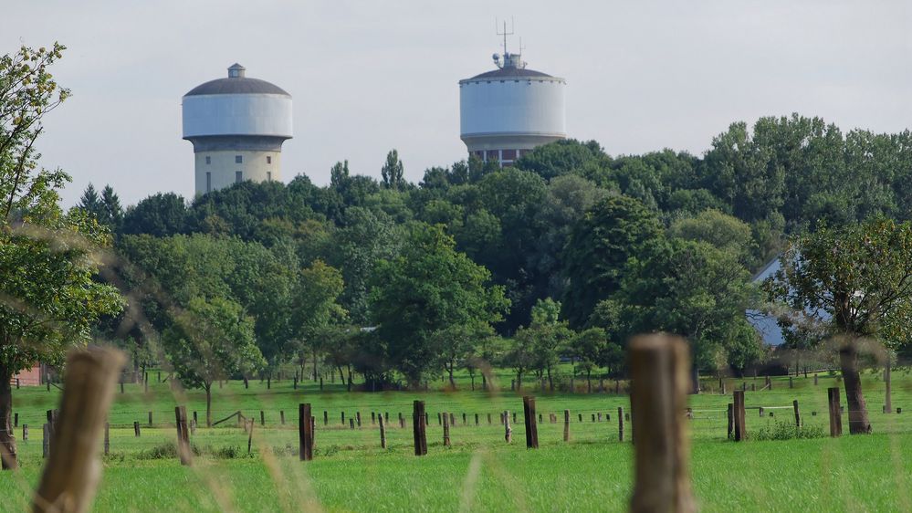 Die beiden Wassertürme der Stadt Hamm in Westfalen