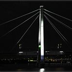 Die bekannte Köln -Deutz Brücke 1