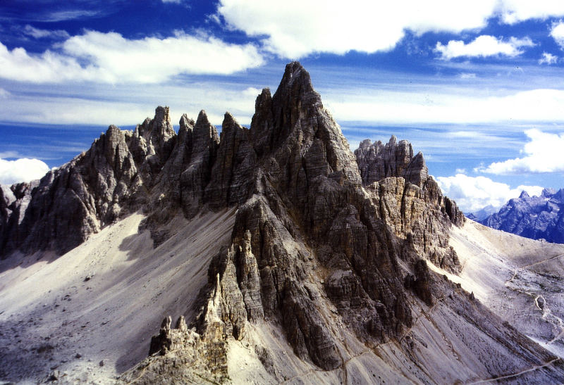 Die Berge von Lavaredo ( Ost Dolomiten )