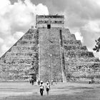 die berühmte Maya-Pyramide des Kukulcan..