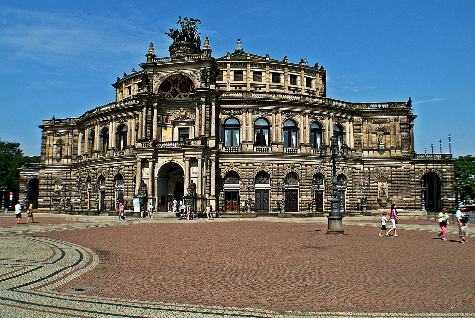 die berühmte Semperoper