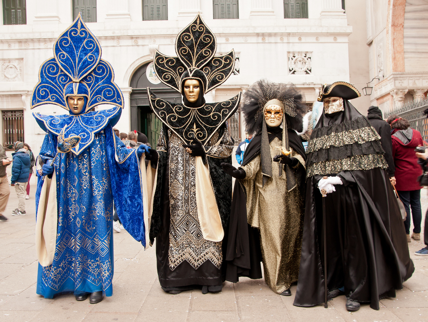 die berühmten Masken 