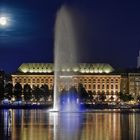 Die Binnenalster und der Mond