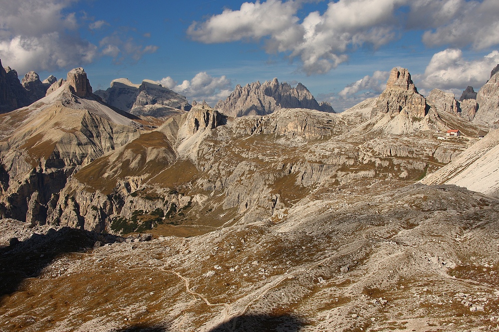 Die bizarre Welt der Dolomiten. 3 Kein anderes...