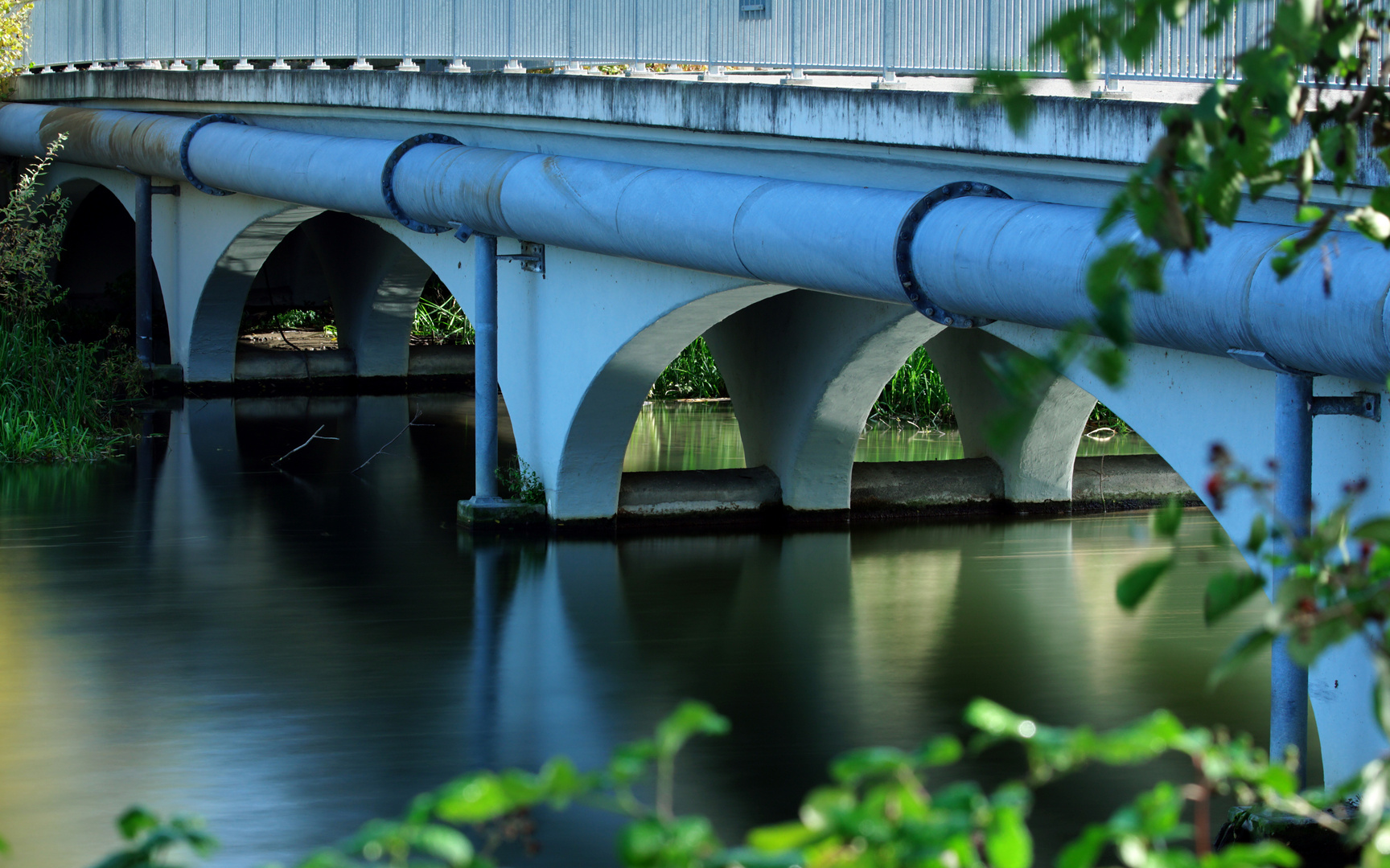 Die blaue Brücke