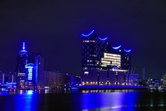 Die blaue Elbphilharmonie