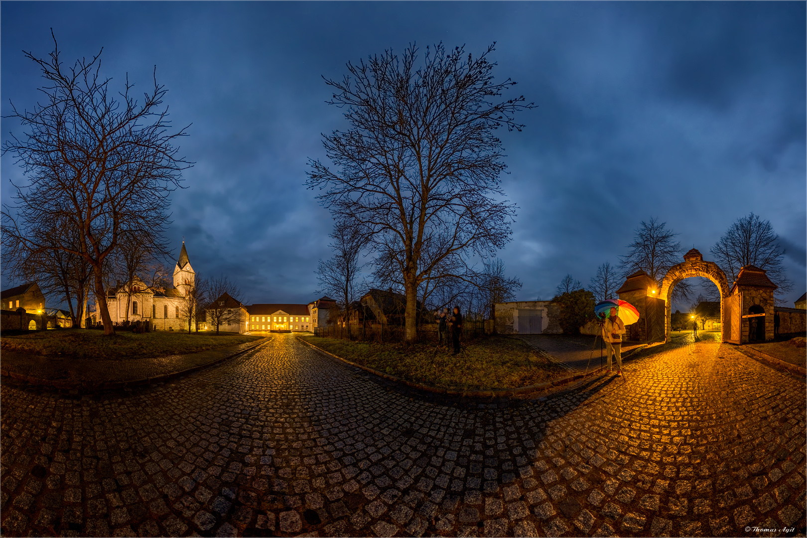 Die blaue Stunde am Schloss Rathmannsdorf