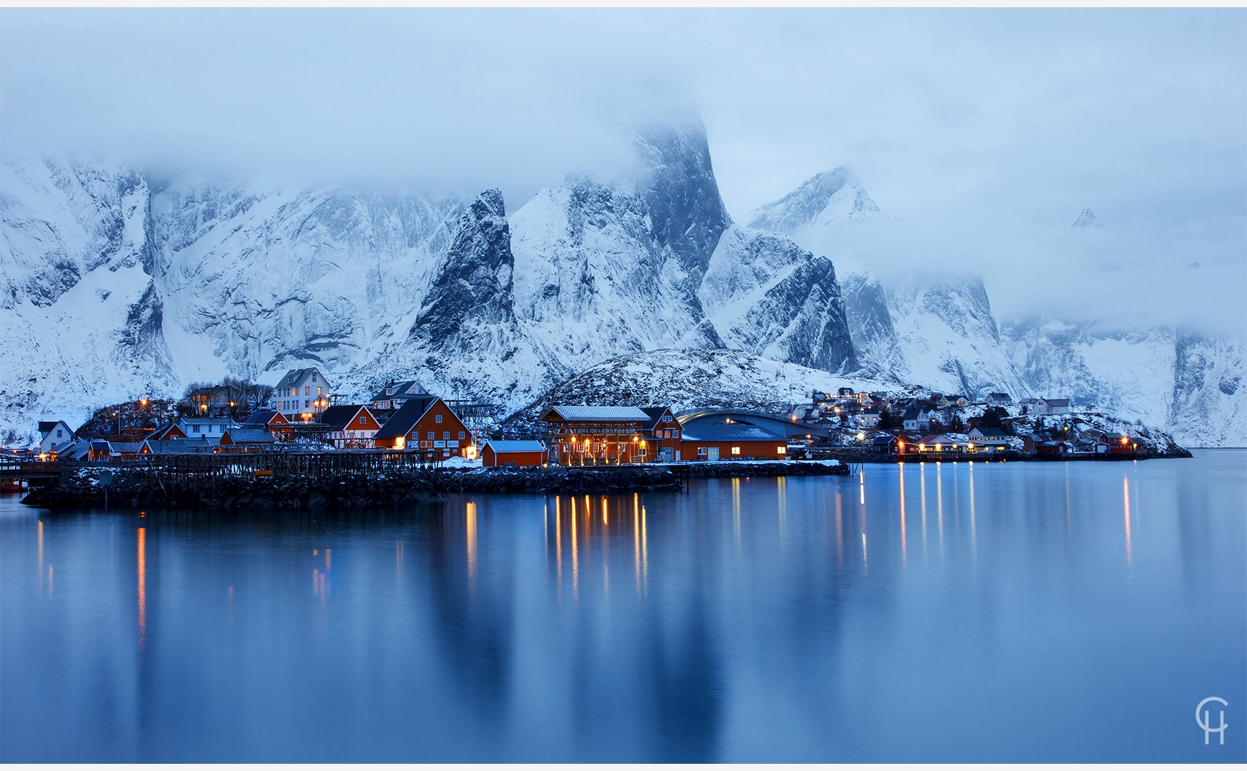 Die blaue Stunde auf den Lofoten