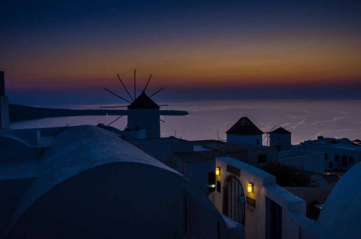 Die blaue Stunde auf Santorin