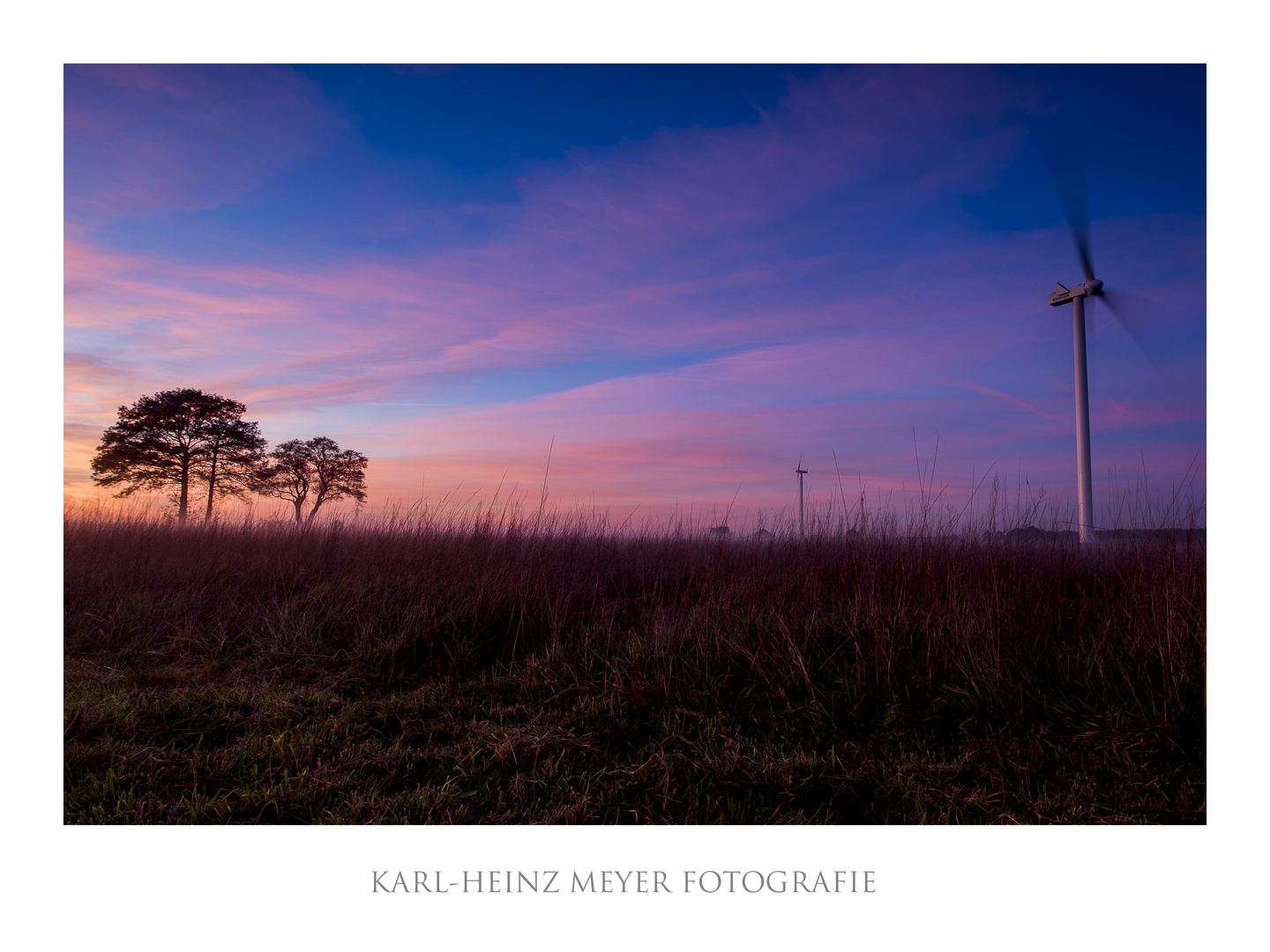 Die blaue Stunde hat viele Farben----