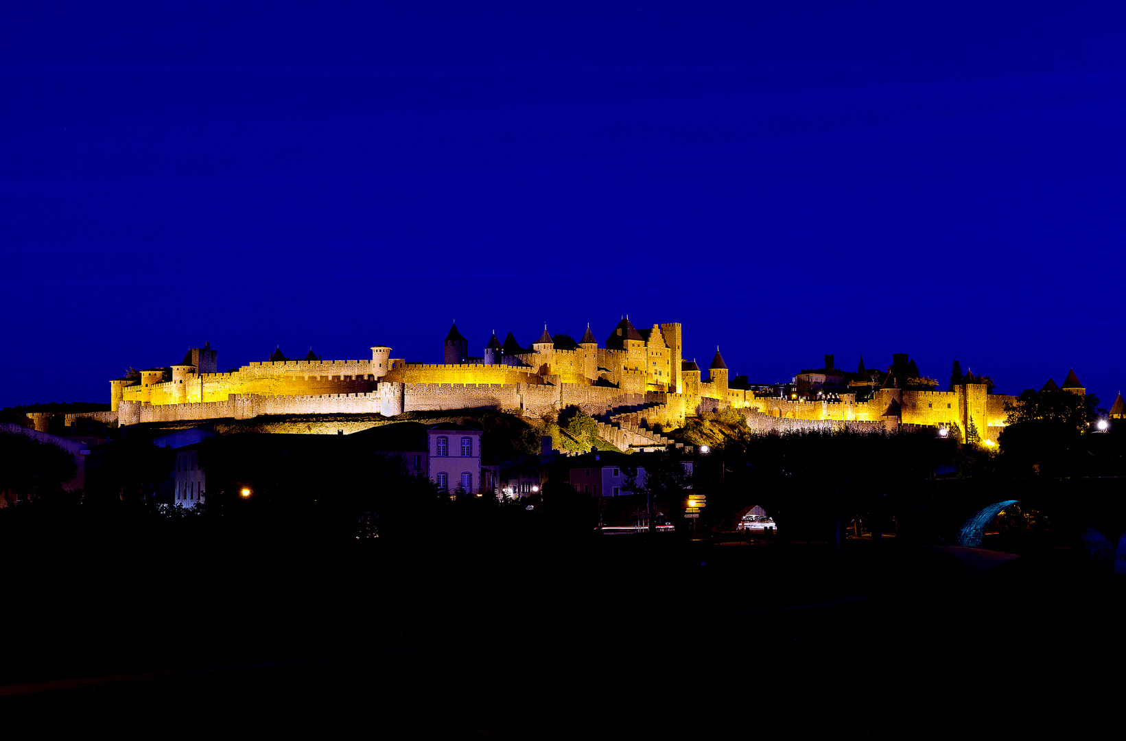 DIE * BLAUE * STUNDE * IN * CARCASSONNE 