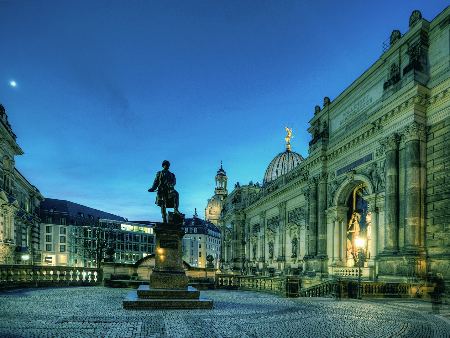 Die Blaue Stunde in Dresden 1