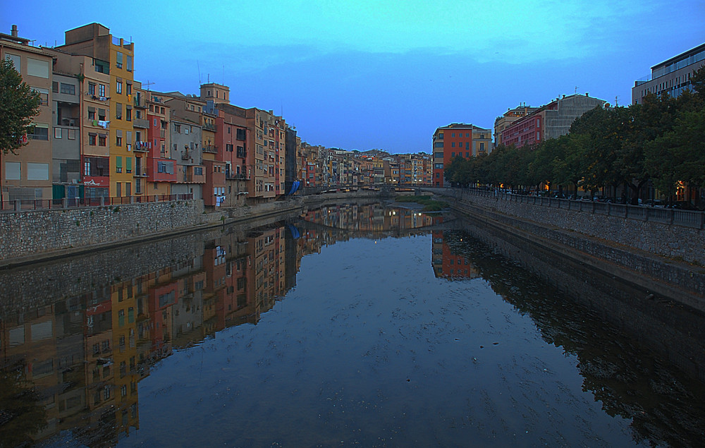 Die blaue Stunde... # La hora azul...