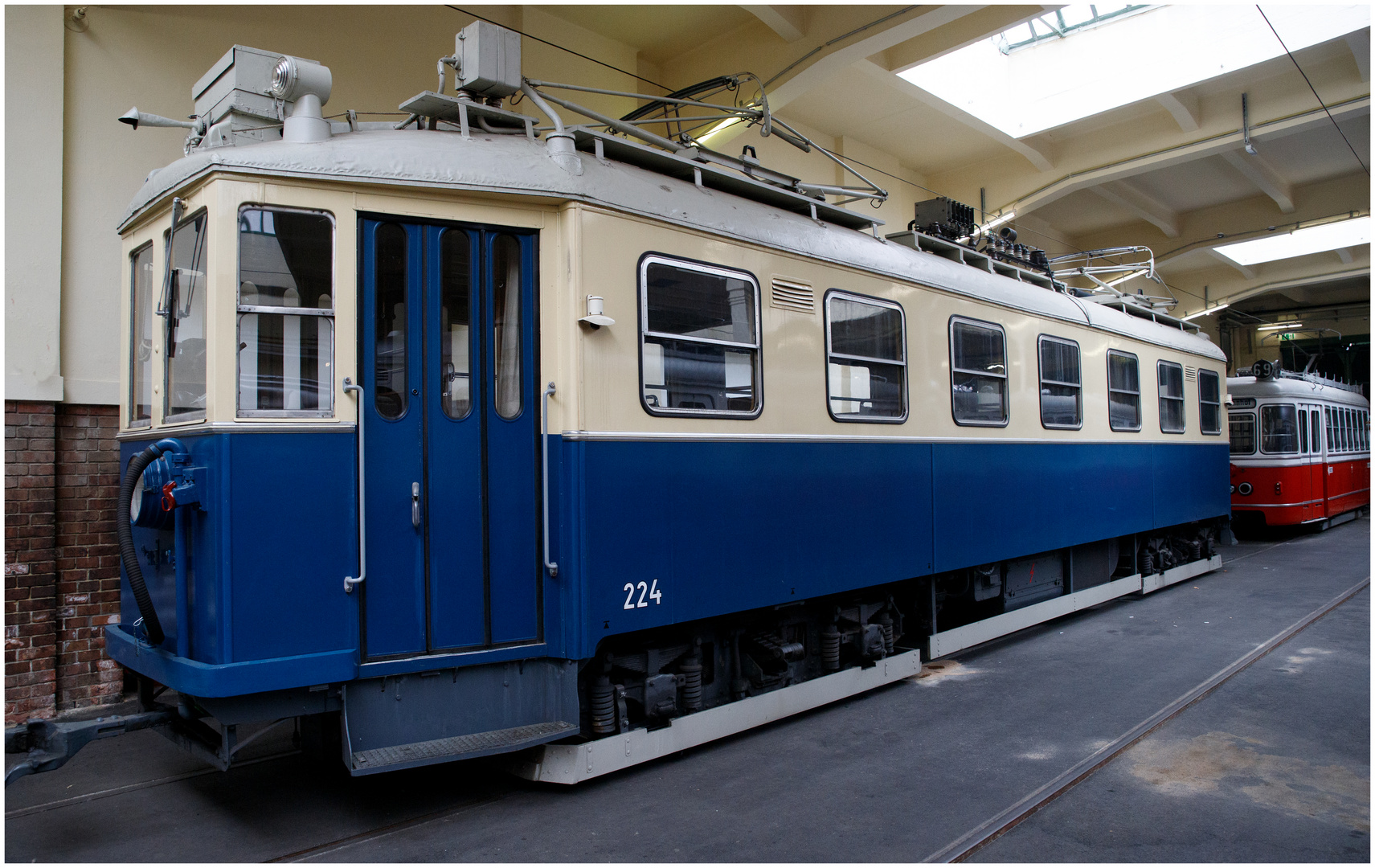 Die blaue Tram